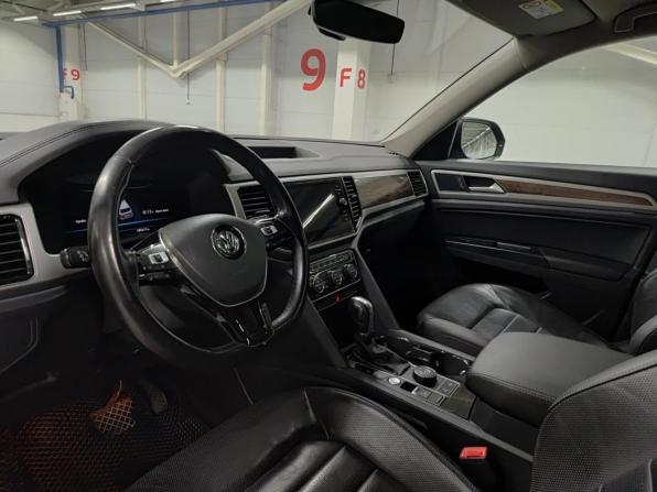 Volkswagen Teramont I с пробегом 2019 года, цена 3 500 000 рублей, 185318 км, внедорожник, Автокод Объявления