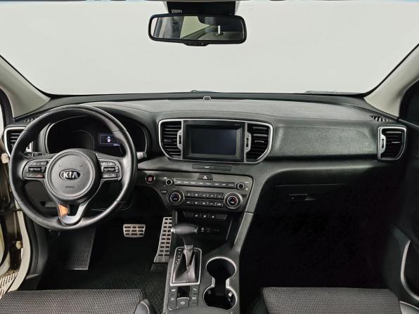 Kia Sportage IV Рестайлинг с пробегом 2018 года, цена 2 229 000 рублей, 74971 км, внедорожник, Автокод Объявления