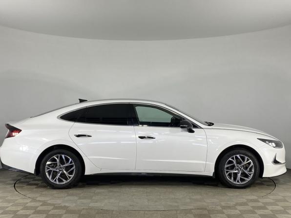 Hyundai Sonata VIII (DN8) с пробегом 2020 года, цена 2 300 000 рублей, 106213 км, седан, Автокод Объявления