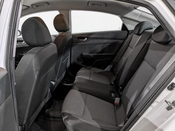 Hyundai Solaris II Рестайлинг с пробегом 2022 года, цена 1 455 000 рублей, 136830 км, седан, Автокод Объявления
