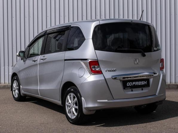 Honda Freed I Рестайлинг с пробегом 2014 года, цена 1 449 000 рублей, 171466 км, компактвэн, Автокод Объявления