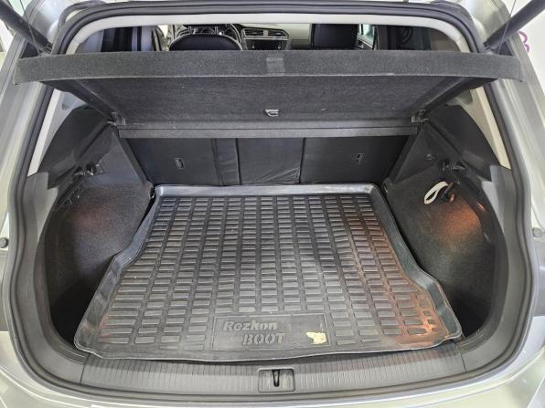 Volkswagen Tiguan II с пробегом 2018 года, цена 2 283 000 рублей, 149749 км, внедорожник, Автокод Объявления