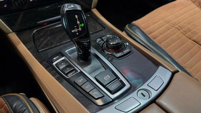 BMW 7 серии V (F01/F02/F04) с пробегом 2011 года, цена 1 730 000 рублей, 213300 км, седан, Автокод Объявления