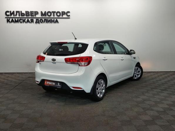 Kia Rio III Рестайлинг с пробегом 2016 года, цена 1 140 000 рублей, 51270 км, хэтчбек, Автокод Объявления