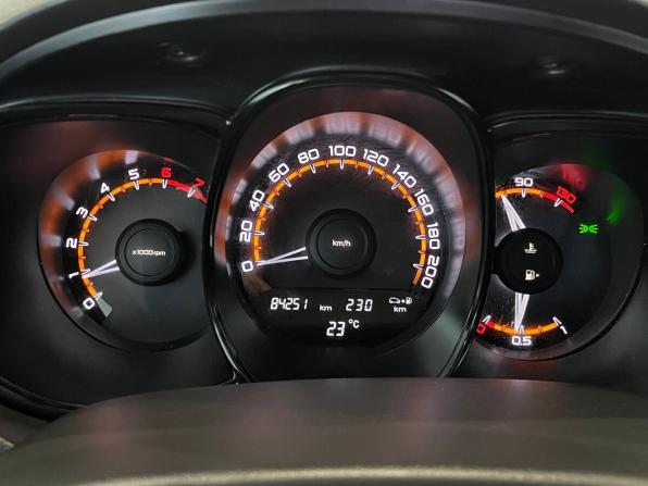 Lada (ВАЗ) Vesta I с пробегом 2020 года, цена 939 000 рублей, 84250 км, седан, Автокод Объявления