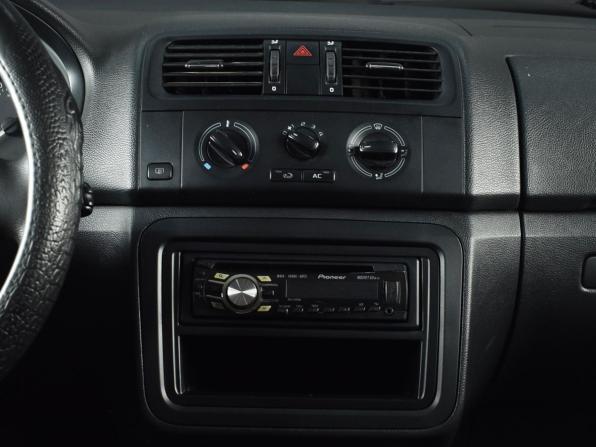 Skoda Fabia II Рестайлинг с пробегом 2011 года, цена 449 999 рублей, 116148 км, хэтчбек, Автокод Объявления