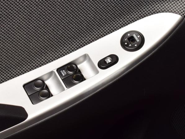 Hyundai Solaris I с пробегом 2012 года, цена 1 049 995 рублей, 141118 км, седан, Автокод Объявления
