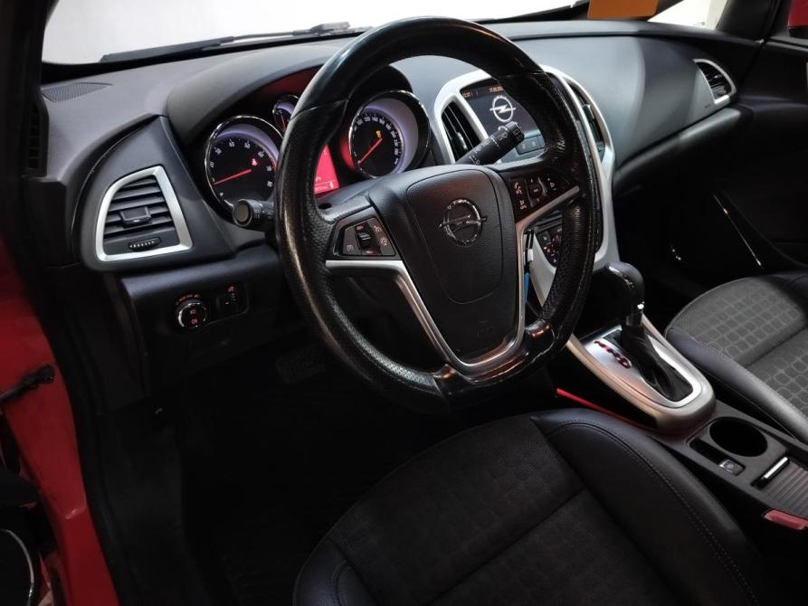 Opel Astra J Рестайлинг Санкт-Петербург  - изображение 9
