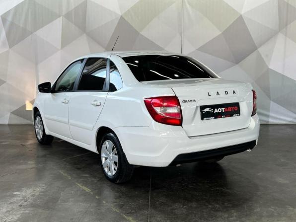 Lada (ВАЗ) Granta I Рестайлинг с пробегом 2021 года, цена 850 000 рублей, 92573 км, седан, Автокод Объявления