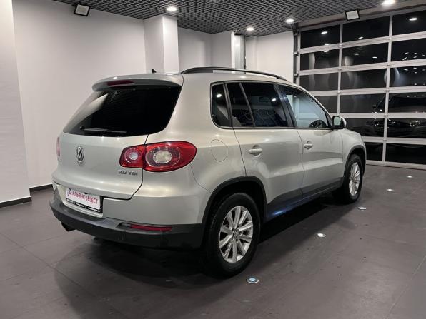Volkswagen Tiguan I с пробегом 2010 года, цена 870 000 рублей, 274866 км, внедорожник, Автокод Объявления