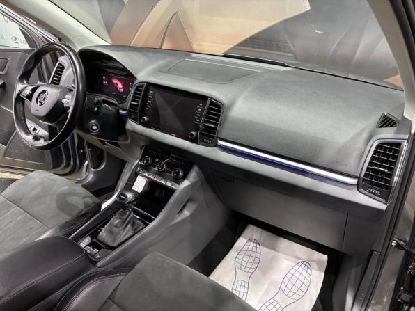 Skoda Karoq I с пробегом 2021 года, цена 2 280 000 рублей, 136710 км, внедорожник, Автокод Объявления
