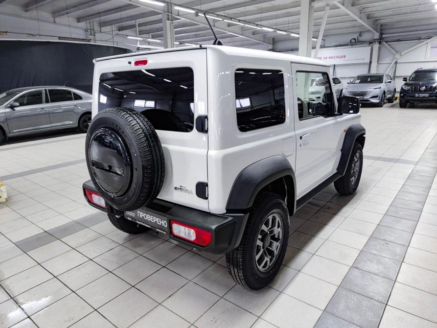 Suzuki Jimny IV Набережные Челны  - изображение 6