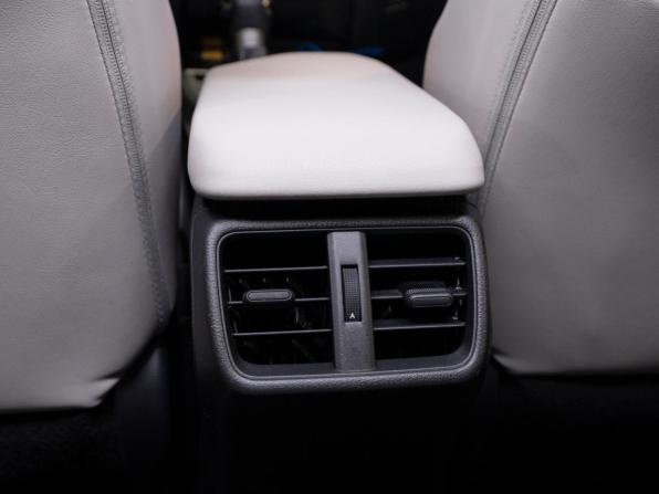 Lexus UX I с пробегом 2019 года, цена 3 270 000 рублей, 67328 км, внедорожник, Автокод Объявления
