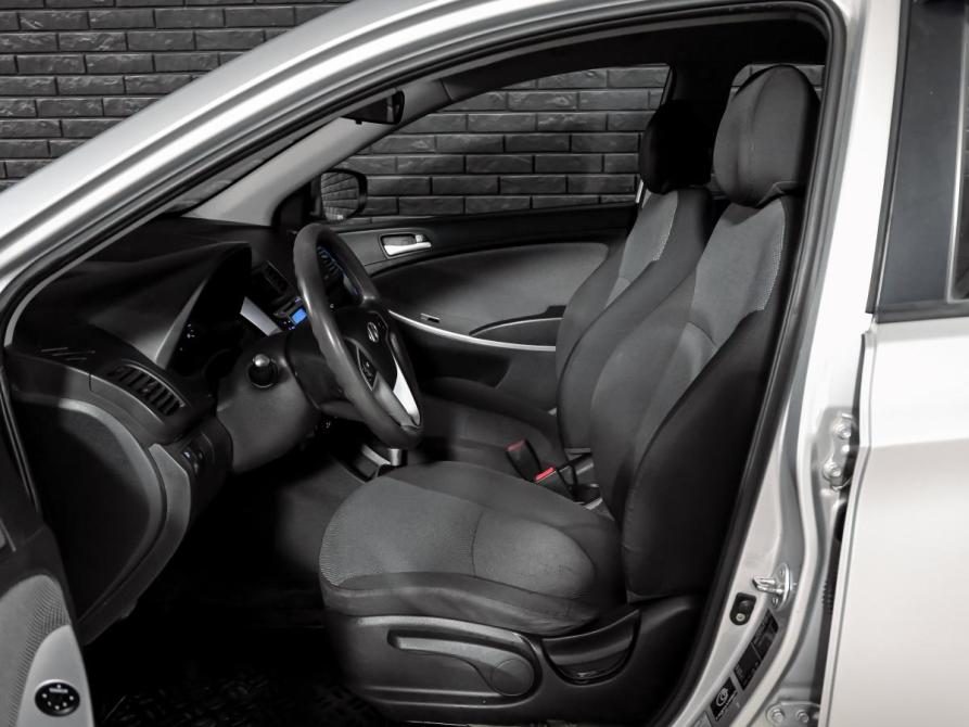 Hyundai Solaris I Екатеринбург  - изображение 10