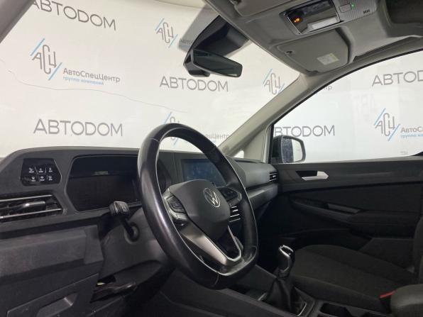 Volkswagen Caddy V с пробегом 2021 года, цена 3 060 000 рублей, 114344 км, компактвэн, Автокод Объявления