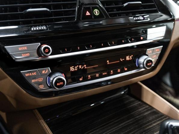 BMW 5 серии VII (G30/G31/G38) Рестайлинг с пробегом 2020 года, цена 3 800 000 рублей, 147901 км, седан, Автокод Объявления