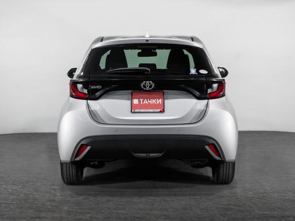 Toyota Yaris III Рестайлинг 2 с пробегом 2020 года, цена 1 475 000 рублей, 60139 км, хэтчбек, Автокод Объявления