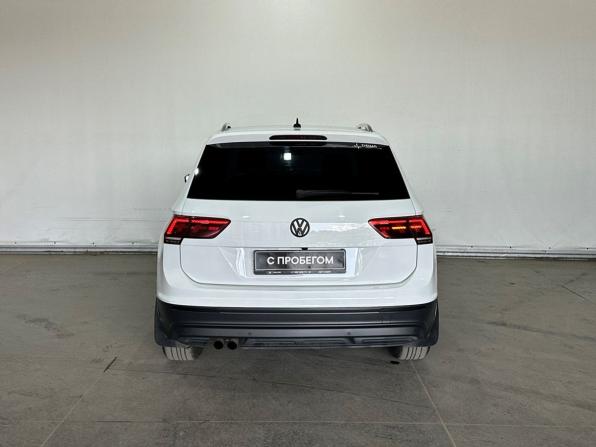 Volkswagen Tiguan II с пробегом 2018 года, цена 2 090 000 рублей, 128060 км, внедорожник, Автокод Объявления