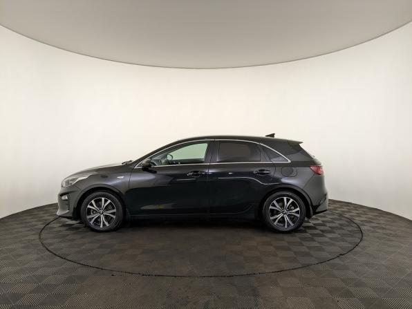 Kia Ceed III с пробегом 2018 года, цена 1 500 000 рублей, 128145 км, хэтчбек, Автокод Объявления