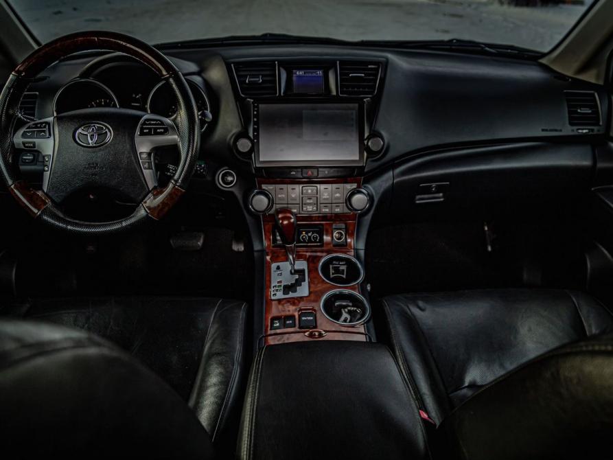 Toyota Highlander II (XU40) Рестайлинг Тюмень  - изображение 9