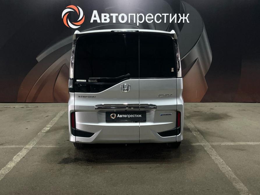 Honda Stepwgn V Рестайлинг Ставрополь  - изображение 3