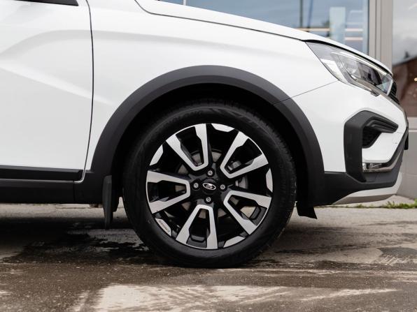 Lada (ВАЗ) Vesta I Рестайлинг (NG) с пробегом 2024 года, цена 1 600 000 рублей, 7696 км, универсал, Автокод Объявления