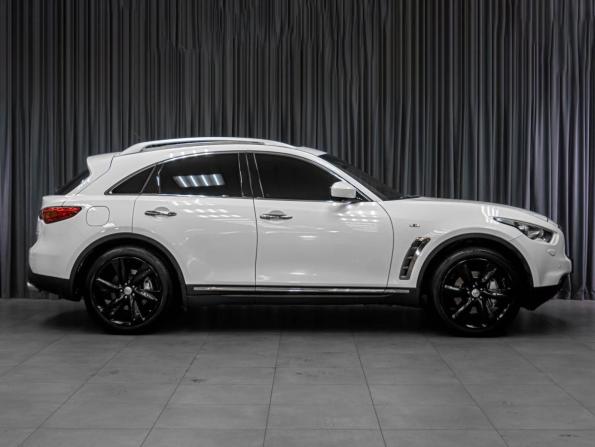 Infiniti FX II (S51) Рестайлинг с пробегом 2012 года, цена 2 319 000 рублей, 133935 км, внедорожник, Автокод Объявления