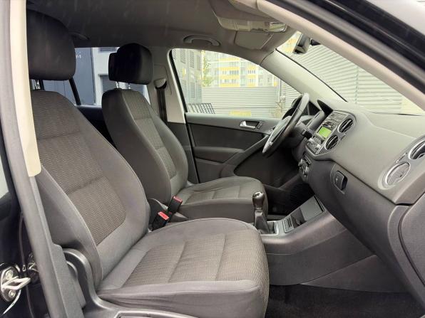 Volkswagen Tiguan I Рестайлинг с пробегом 2011 года, цена 755 000 рублей, 287000 км, внедорожник, Автокод Объявления