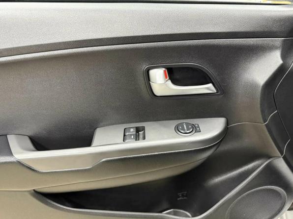 Kia Rio III Рестайлинг с пробегом 2016 года, цена 999 867 рублей, 99035 км, седан, Автокод Объявления