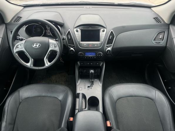 Hyundai ix35 I Рестайлинг с пробегом 2014 года, цена 1 230 000 рублей, 231000 км, внедорожник, Автокод Объявления