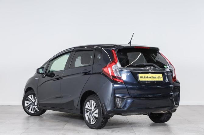 Honda Fit III Рестайлинг с пробегом 2016 года, цена 1 049 000 рублей, 91000 км, хэтчбек, Автокод Объявления