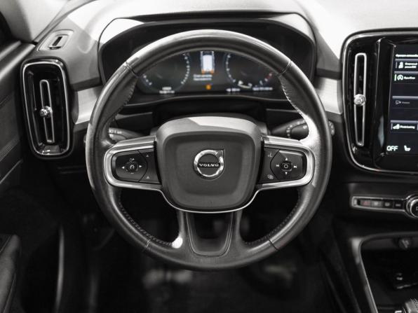 Volvo XC40 I с пробегом 2021 года, цена 2 820 000 рублей, 105824 км, внедорожник, Автокод Объявления