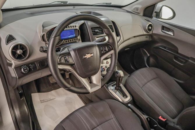 Chevrolet Aveo II с пробегом 2014 года, цена 679 000 рублей, 218000 км, седан, Автокод Объявления
