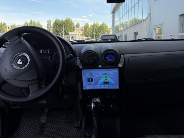 Renault Sandero I с пробегом 2013 года, цена 700 000 рублей, 181236 км, хэтчбек, Автокод Объявления