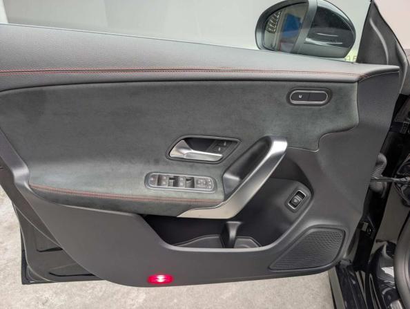 Mercedes-Benz CLA II (C118 X118) с пробегом 2021 года, цена 3 557 000 рублей, 33888 км, седан, Автокод Объявления