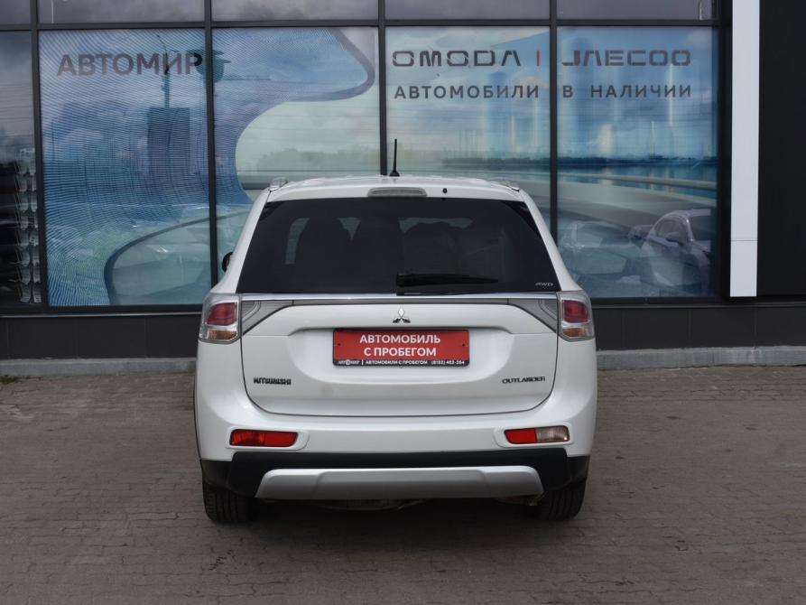 Mitsubishi Outlander III Рестайлинг Архангельск  - изображение 6