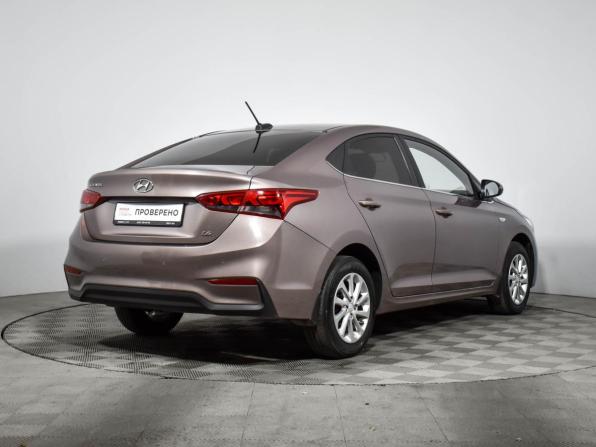 Hyundai Solaris II с пробегом 2019 года, цена 1 190 000 рублей, 135000 км, седан, Автокод Объявления