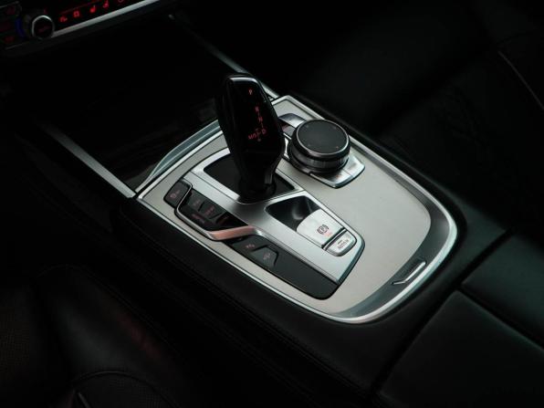 BMW 7 серии VI (G11/G12) Рестайлинг с пробегом 2019 года, цена 5 177 077 рублей, 159772 км, седан, Автокод Объявления