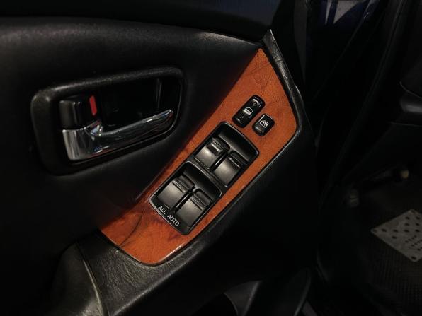 Lexus RX I с пробегом 2001 года, цена 610 000 рублей, 283638 км, внедорожник, Автокод Объявления