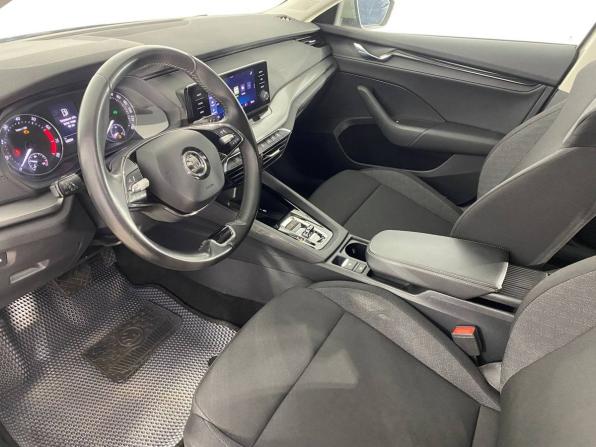 Skoda Octavia IV (A8) с пробегом 2021 года, цена 2 269 000 рублей, 66000 км, лифтбек, Автокод Объявления