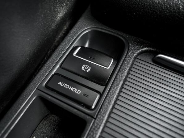 Volkswagen Tiguan I Рестайлинг с пробегом 2011 года, цена 1 370 000 рублей, 210629 км, внедорожник, Автокод Объявления