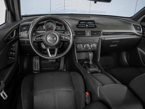 Mazda CX-4 I Рестайлинг с пробегом 2023 года, цена 2 620 000 рублей, 31966 км, внедорожник, Автокод Объявления