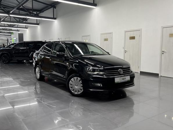 Volkswagen Polo V с пробегом 2015 года, цена 1 045 000 рублей, 100882 км, седан, Автокод Объявления