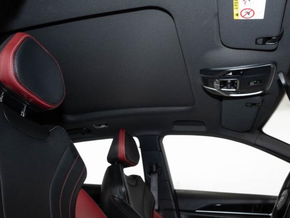Geely Coolray I Рестайлинг с пробегом 2024 года, цена 2 201 000 рублей, 31000 км, внедорожник, Автокод Объявления