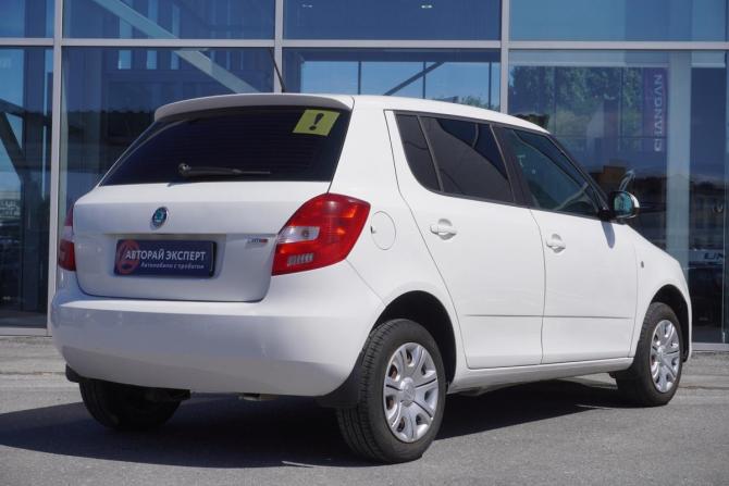 Skoda Fabia II Рестайлинг с пробегом 2012 года, цена 475 000 рублей, 257000 км, хэтчбек, Автокод Объявления
