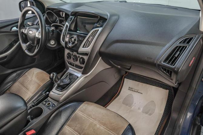 Ford Focus III с пробегом 2013 года, цена 699 000 рублей, 249000 км, универсал, Автокод Объявления
