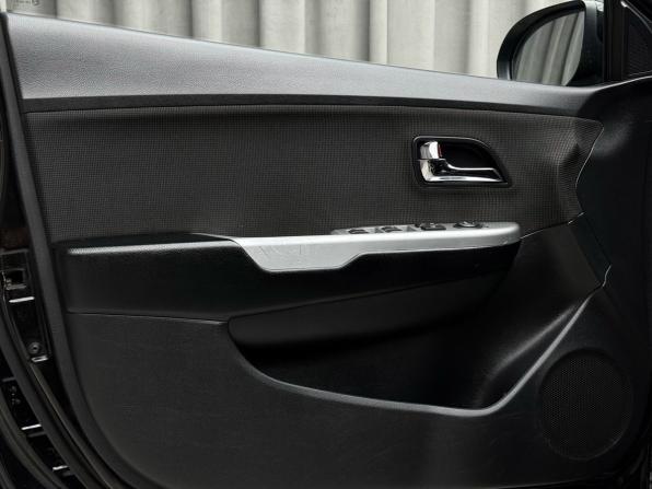 Kia Rio III с пробегом 2012 года, цена 829 000 рублей, 124200 км, хэтчбек, Автокод Объявления