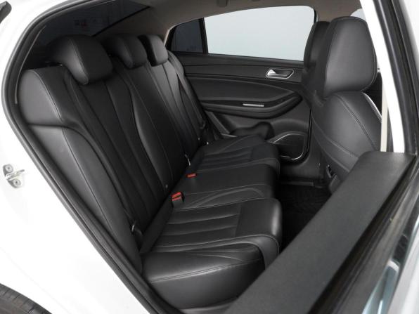 Omoda S5 с пробегом 2024 года, цена 1 385 000 рублей, 100872 км, седан, Автокод Объявления