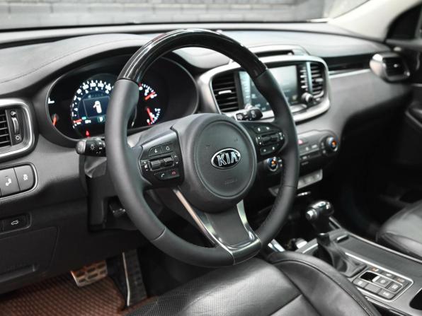 Kia Sorento III Prime с пробегом 2017 года, цена 2 990 000 рублей, 170447 км, внедорожник, Автокод Объявления
