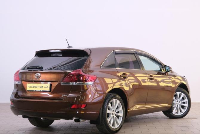 Toyota Venza II с пробегом 2013 года, цена 2 379 000 рублей, 126000 км, внедорожник, Автокод Объявления